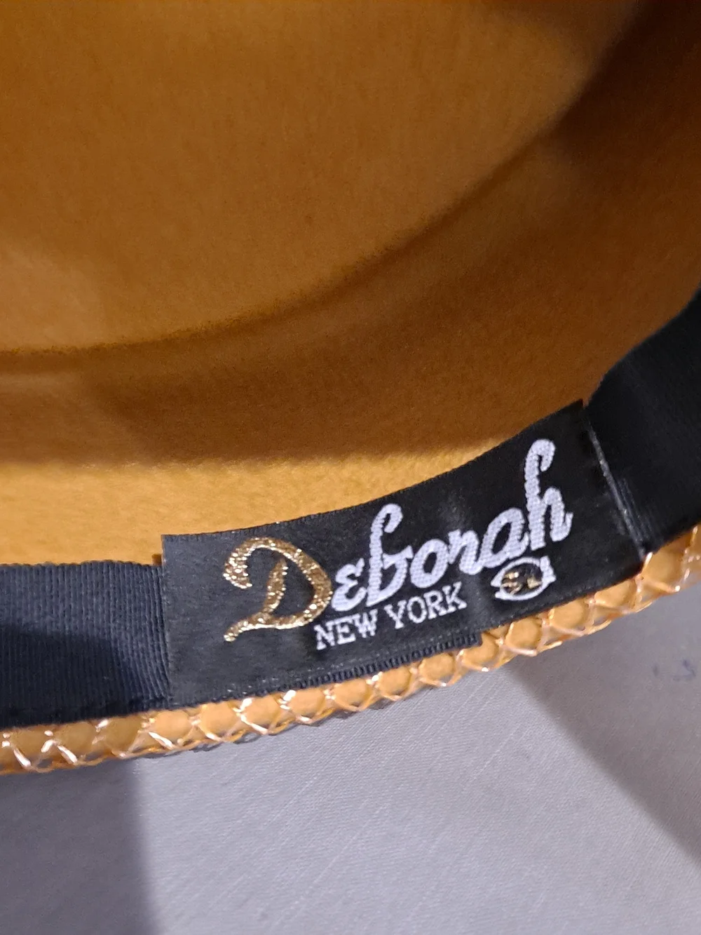Deborah NY Vintage Wool Gold Fascinator Hat W/Bow Fishnet Mesh Derby High Tea